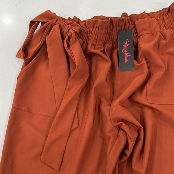 Hanna Nikole Women Size 18W Rust Color Plus Size Ruffled Waist Cropped Pants - Picture 3 of 6